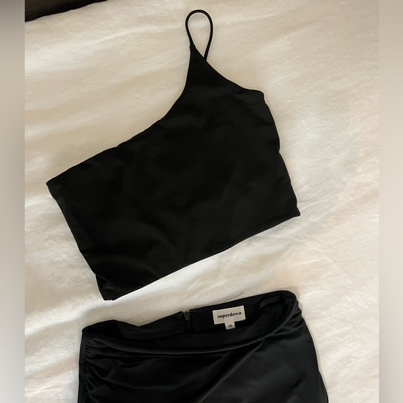 SUPERDOWN two piece maxi skirt set - Picture 3 of 5